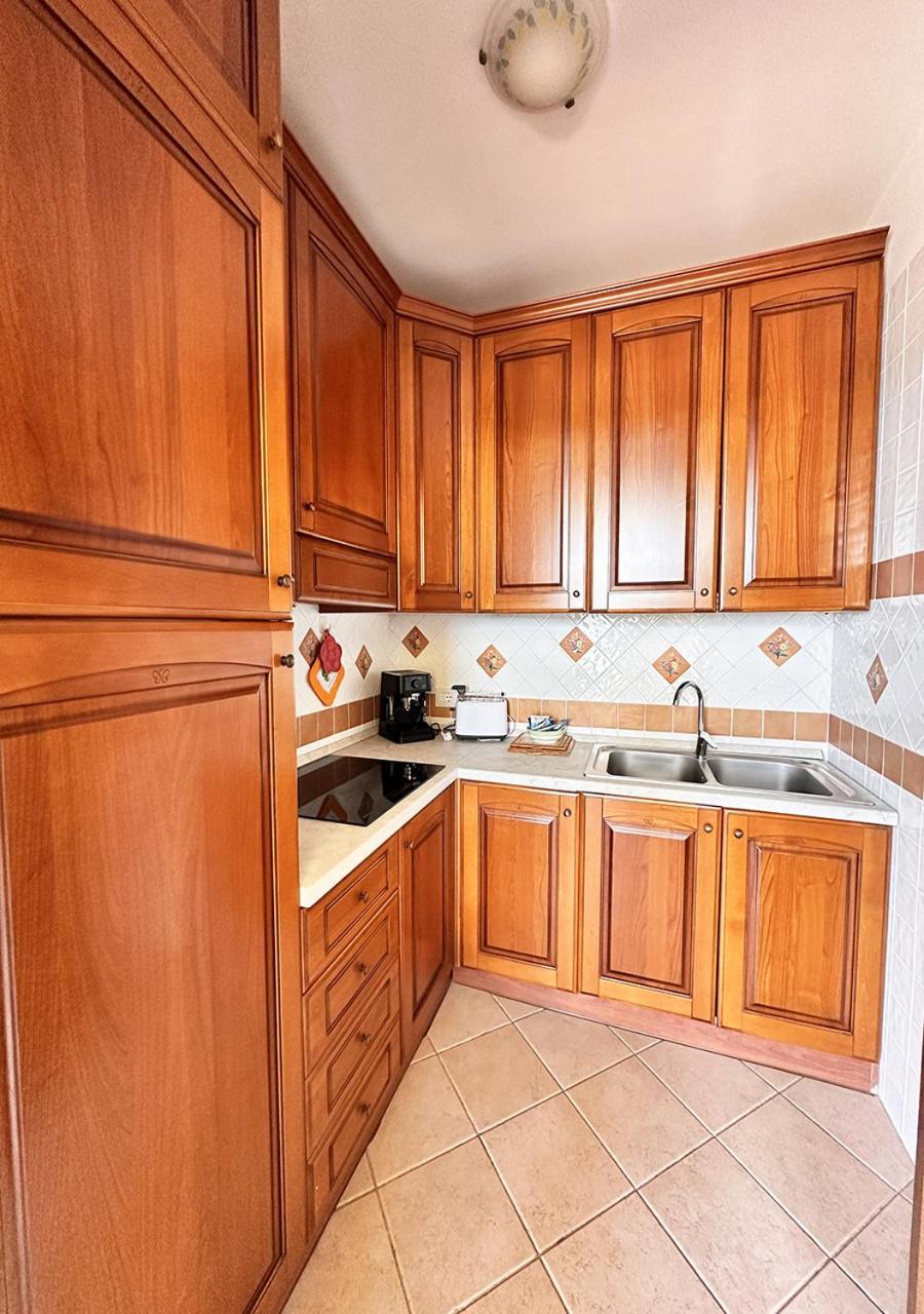 Murphy Holiday Homes - Residenza Aldo Moro 03 La Maddalena  Bagian luar foto