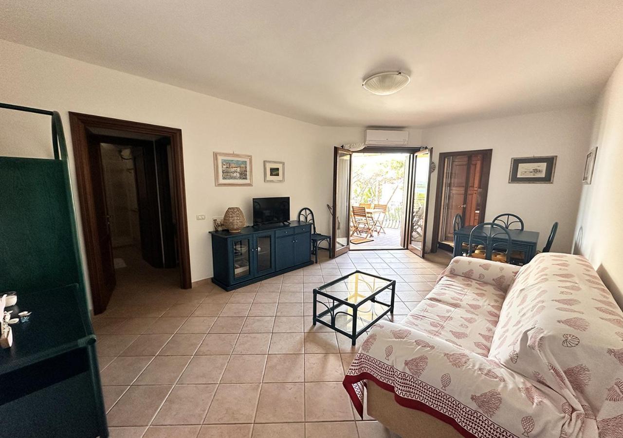 Murphy Holiday Homes - Residenza Aldo Moro 03 La Maddalena  Bagian luar foto